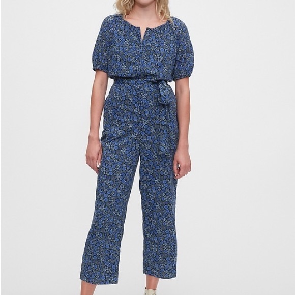 GAP Pants - GAP Short Sleeve Raglan Summer Jumpsuit Blue Floral size 12